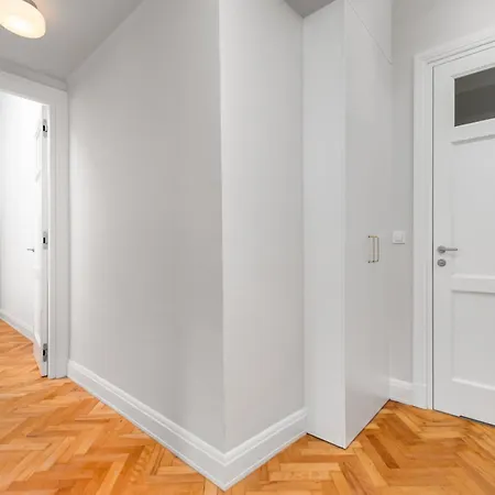 Inzynierska 10 By Homeprime Appartement Varsovie